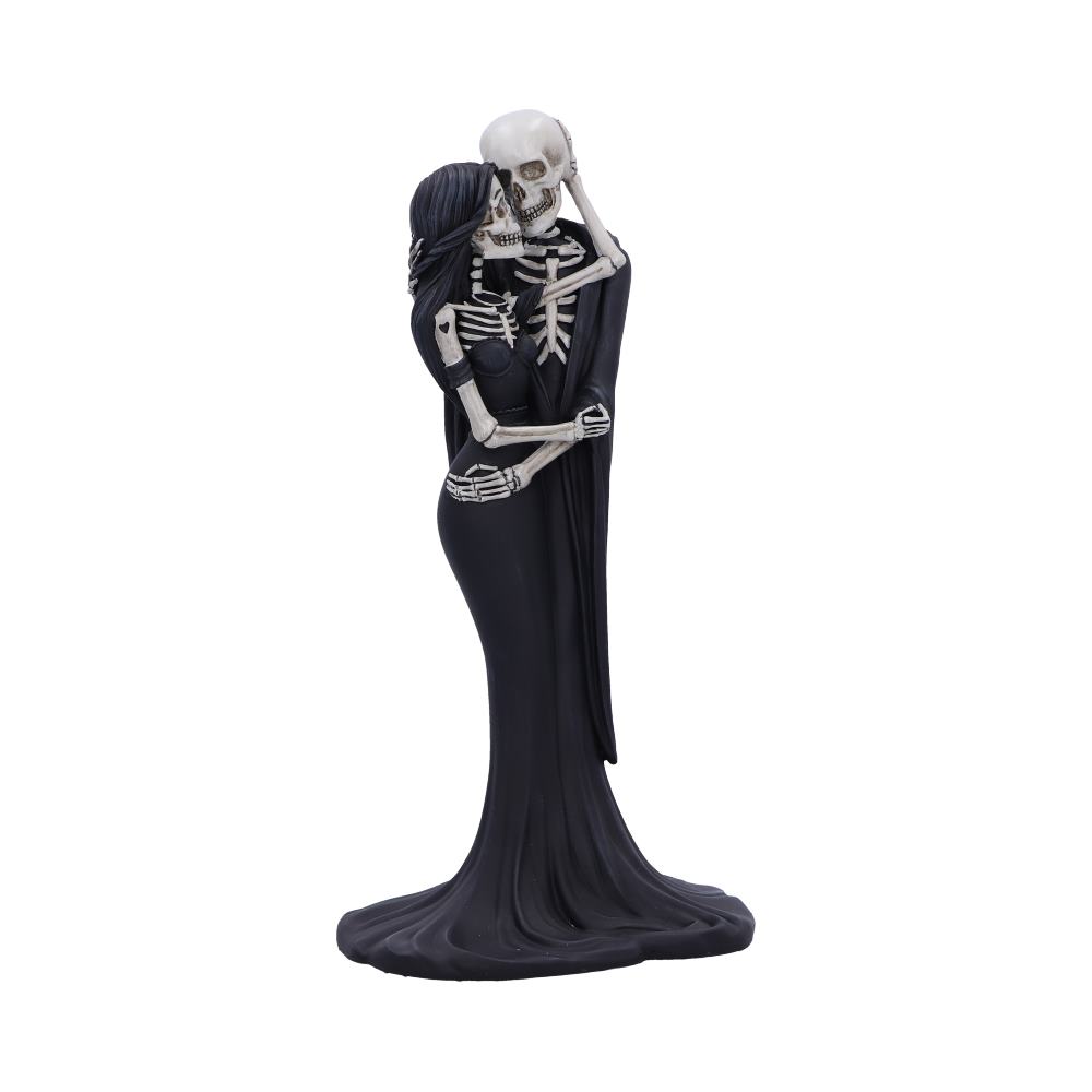 Eternal Embrace  24cm